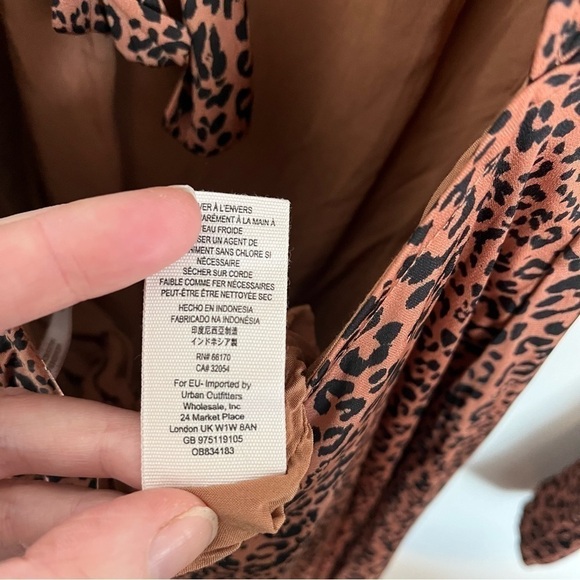 FREE PEOPLE Blogger Favorite Cocoa Loveless Leopard Midi Dress - Picture 11 of 11